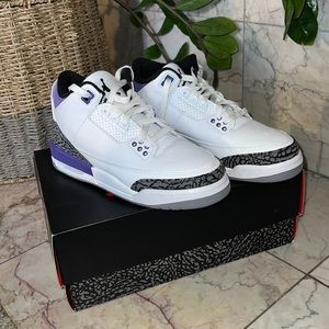 Air Jordan 3 Retro 6Y/7.5 Women’s worn once